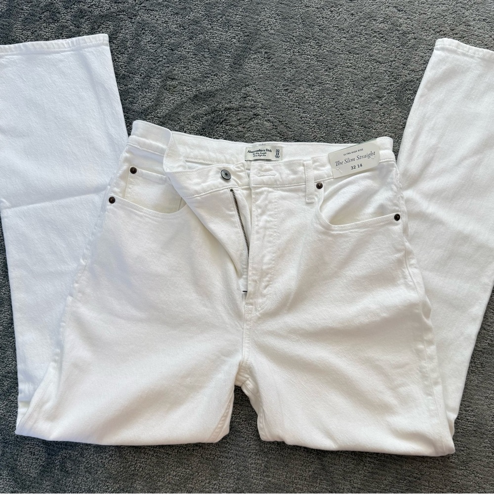 Abercrombie & Fitch Slim Straight White Women's Jeans Ultra High Rise